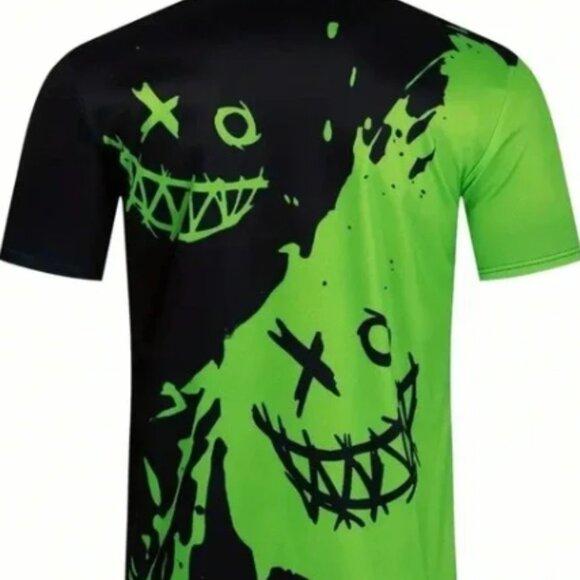 Breathable & Stylish Men’s Tee - Picture 2 of 5